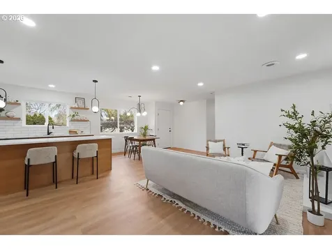 2666 Mark Lane West Linn OR 97068