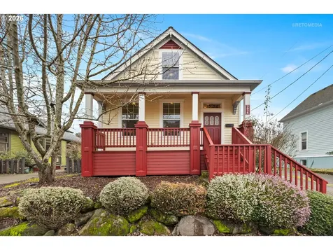 3936 NE Grand Avenue Portland OR 97212