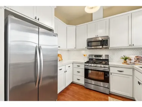 3936 NE Grand Avenue Portland OR 97212