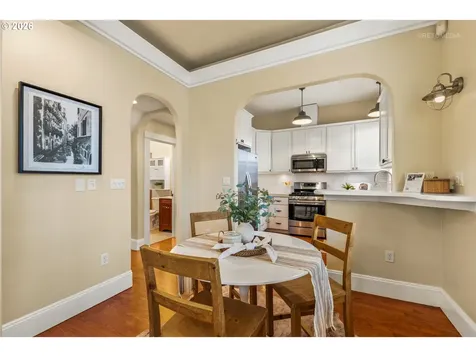 3936 NE Grand Avenue Portland OR 97212