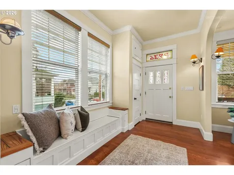 3936 NE Grand Avenue Portland OR 97212