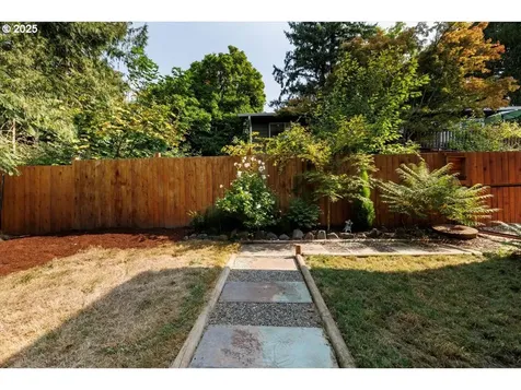 9485 SW Washington Street Portland OR 97225