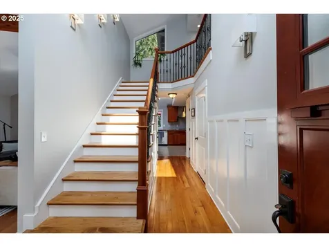 9485 SW Washington Street Portland OR 97225