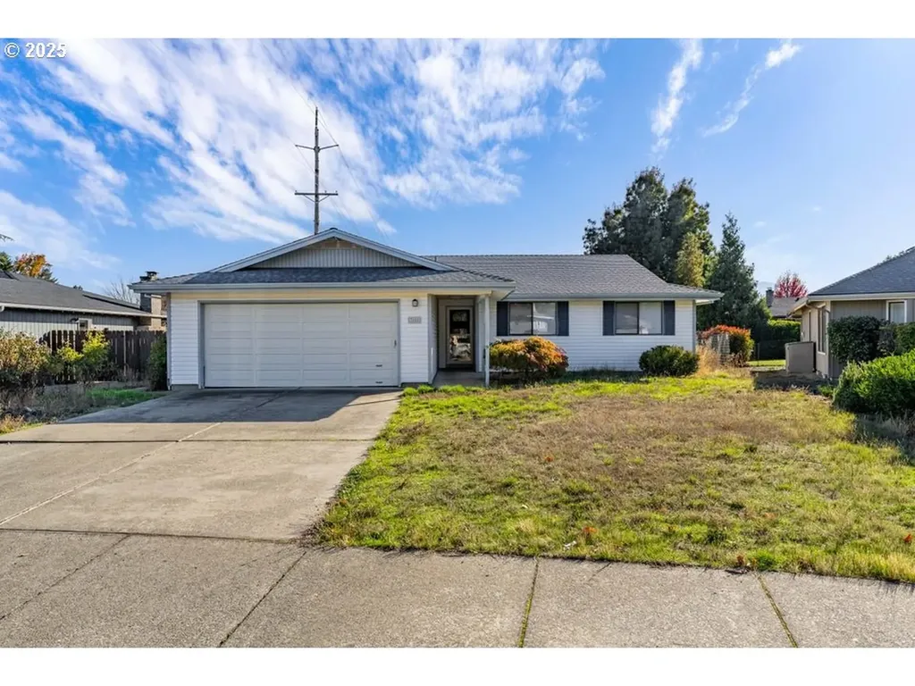 3046 Crystal Mountain Avenue Medford OR 97504