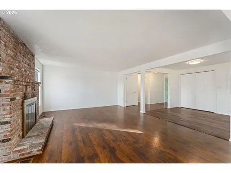 3046 Crystal Mountain Avenue Medford OR 97504