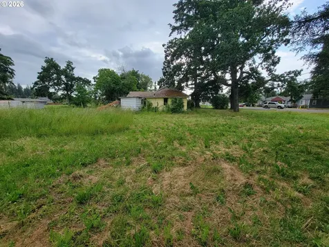 1100 E Santiam Street Stayton OR 97383
