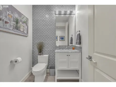 56840 Hummingbird Lane Warren OR 97053