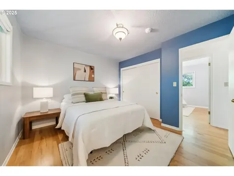 7323 SW Nevada Terrace Portland OR 97219