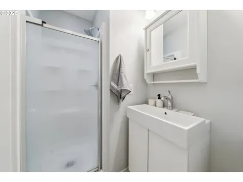 7323 SW Nevada Terrace Portland OR 97219