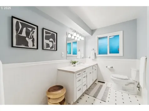 7323 SW Nevada Terrace Portland OR 97219