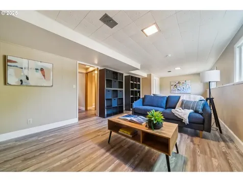 7323 SW Nevada Terrace Portland OR 97219