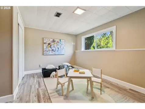 7323 SW Nevada Terrace Portland OR 97219