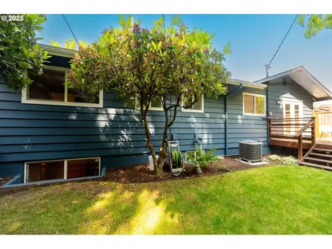 7323 SW Nevada Terrace Portland OR 97219