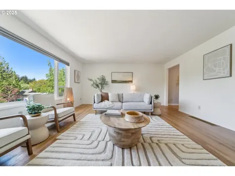 7323 SW Nevada Terrace Portland OR 97219