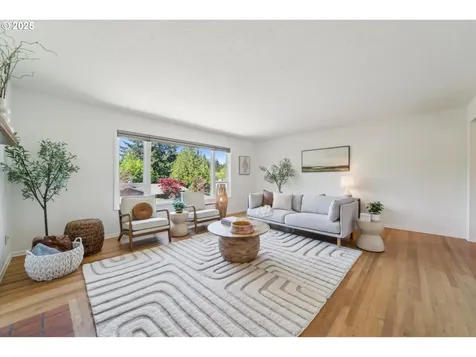 7323 SW Nevada Terrace Portland OR 97219