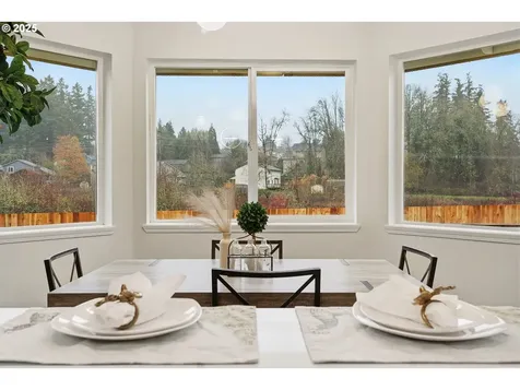 17231 NW Oakley Court Portland OR 97229