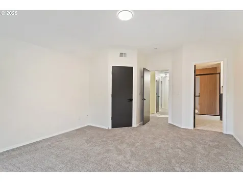 17231 NW Oakley Court Portland OR 97229