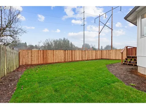 17231 NW Oakley Court Portland OR 97229