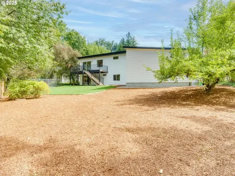 9541 SW 62nd Drive Portland OR 97219