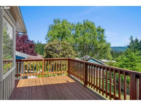 937 Janice Court Clatskanie OR 97016