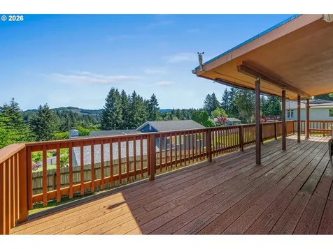 937 Janice Court Clatskanie OR 97016