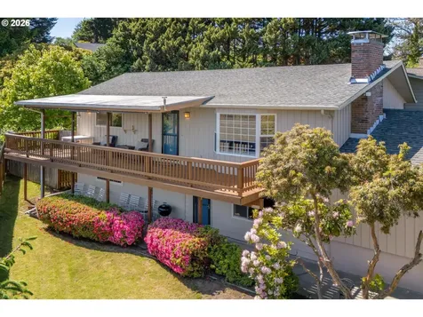937 Janice Court Clatskanie OR 97016