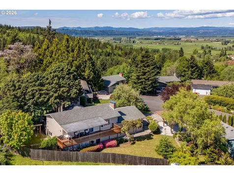 937 Janice Court Clatskanie OR 97016