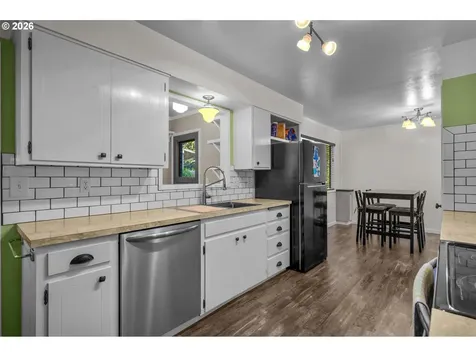 937 Janice Court Clatskanie OR 97016