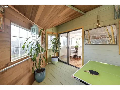 2704 Orchard Hill Lane Lake Oswego OR 97035