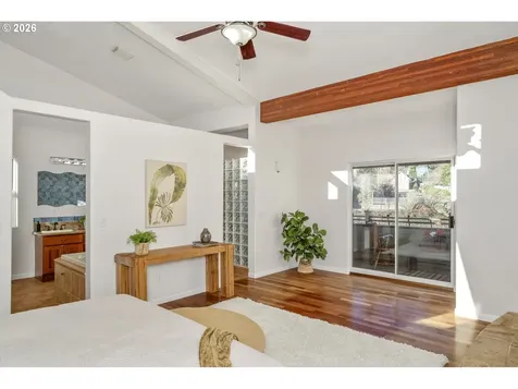 2704 Orchard Hill Lane Lake Oswego OR 97035