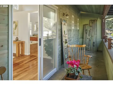 2704 Orchard Hill Lane Lake Oswego OR 97035