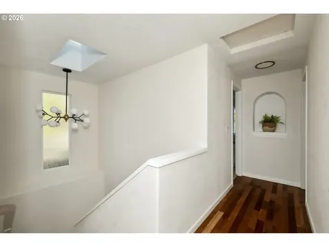 2704 Orchard Hill Lane Lake Oswego OR 97035