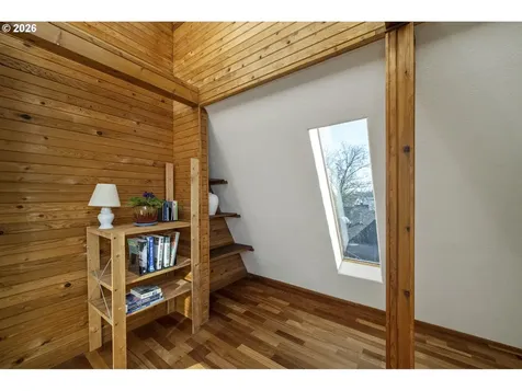 2704 Orchard Hill Lane Lake Oswego OR 97035