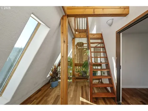 2704 Orchard Hill Lane Lake Oswego OR 97035