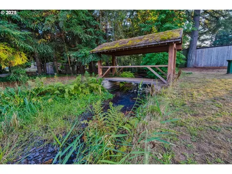 150 Rees Hill Road SE Salem OR 97306