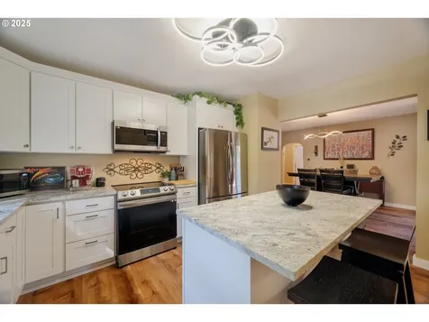 150 Rees Hill Road SE Salem OR 97306
