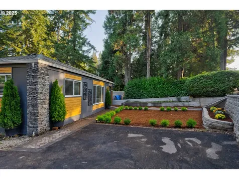 150 Rees Hill Road SE Salem OR 97306