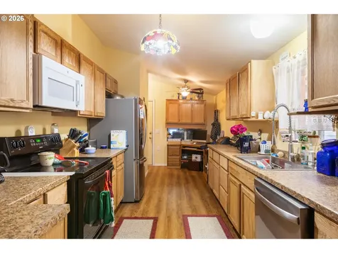 75743 Booth Kelly Camp Road Dorena OR 97434
