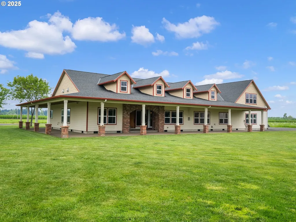 19601 Boones Ferry Road NE Hubbard OR 97032