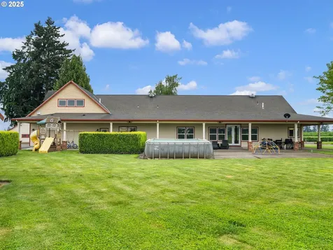 19601 Boones Ferry Road NE Hubbard OR 97032
