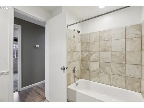 7610 SW 165th Avenue Beaverton OR 97007