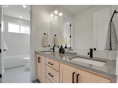 9245 SE Spyglass Drive Happy Valley OR 97086