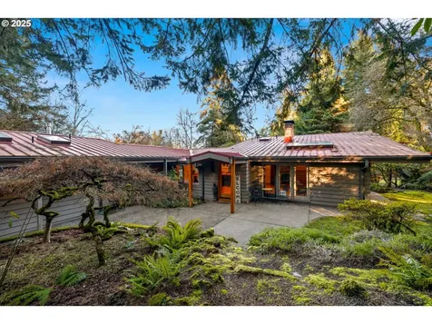 11612 SW Lancaster Road Portland OR 97219