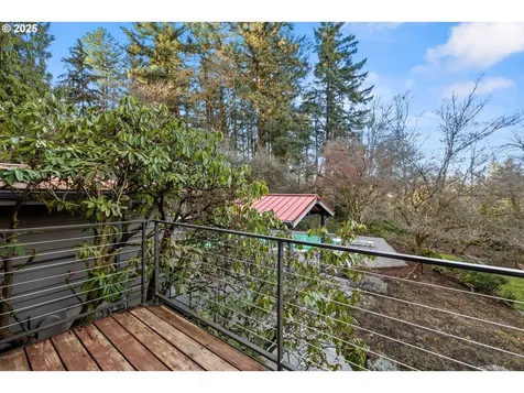 11612 SW Lancaster Road Portland OR 97219