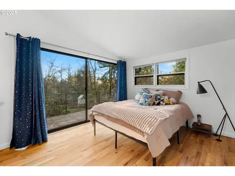 11612 SW Lancaster Road Portland OR 97219
