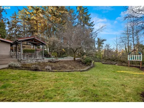 11612 SW Lancaster Road Portland OR 97219