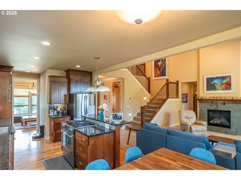 762 Southridge Way Roseburg OR 97470