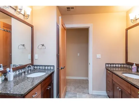 762 Southridge Way Roseburg OR 97470