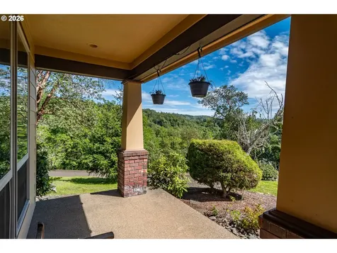 762 Southridge Way Roseburg OR 97470