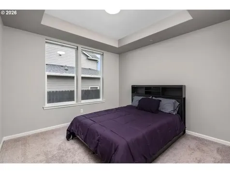 124 W 20th Way La Center WA 98629